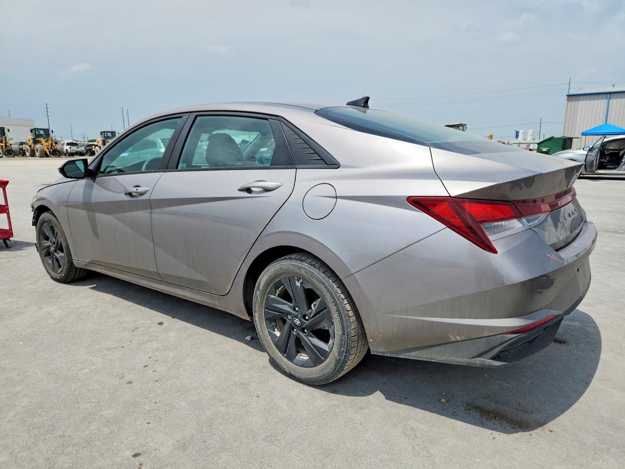 2023 HYUNDAI ELANTRA SEL — снимка 2