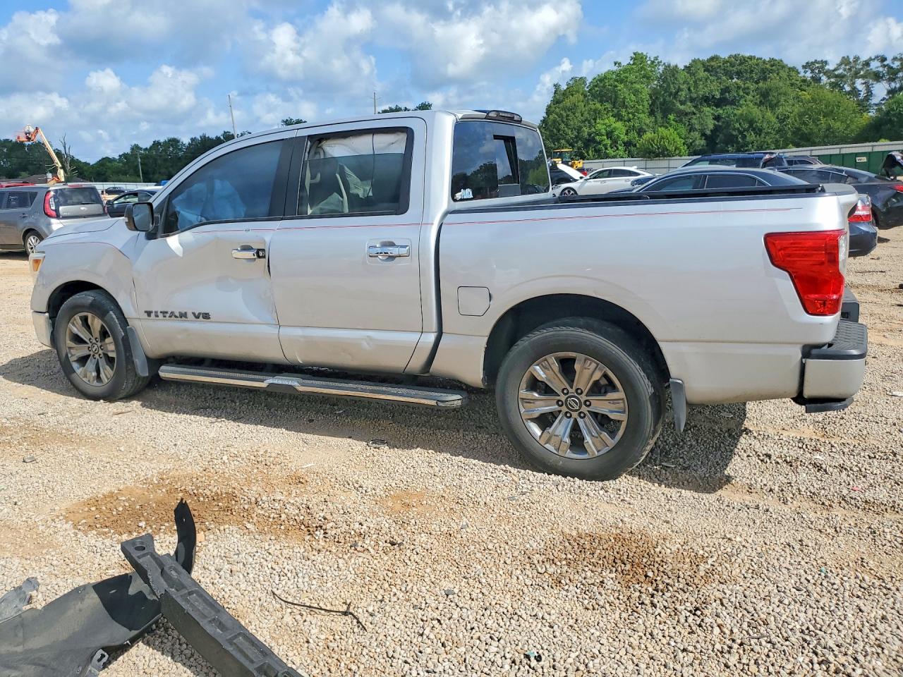 2019 NISSAN TITAN SV — снимка 2