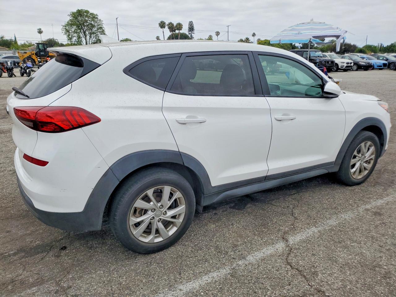 2019 HYUNDAI TUCSON SE — снимка 3