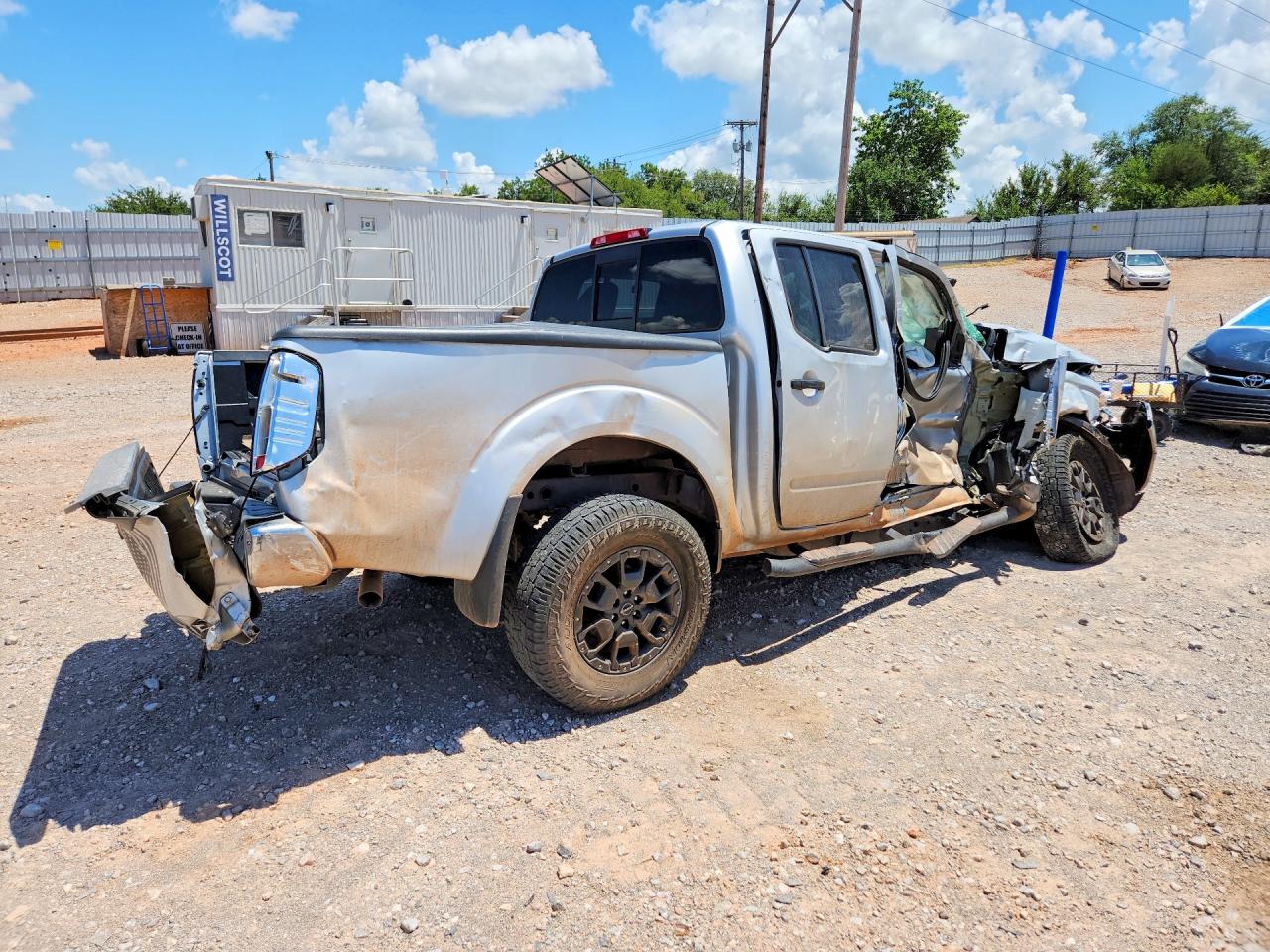 2019 NISSAN FRONTIER SV — снимка 3