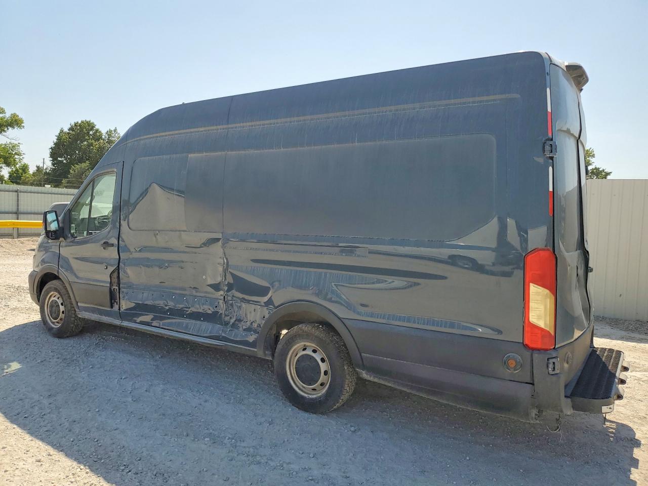 2020 FORD TRANSIT T-250 — снимка 2