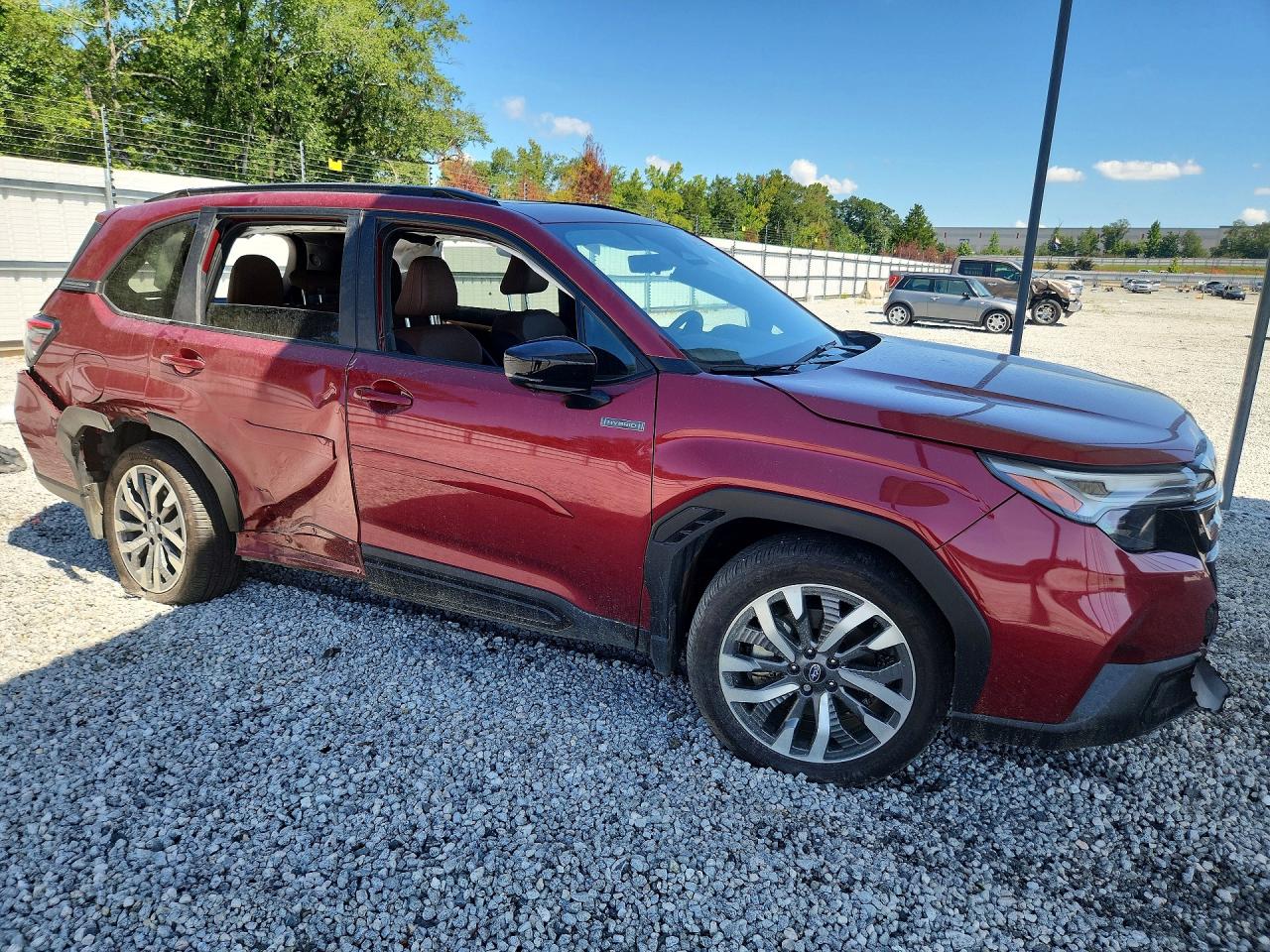 2025 SUBARU FORESTER TOURING — снимка 4