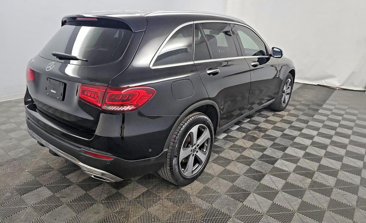 2022 MERCEDES-BENZ GLC 300 — снимка 4
