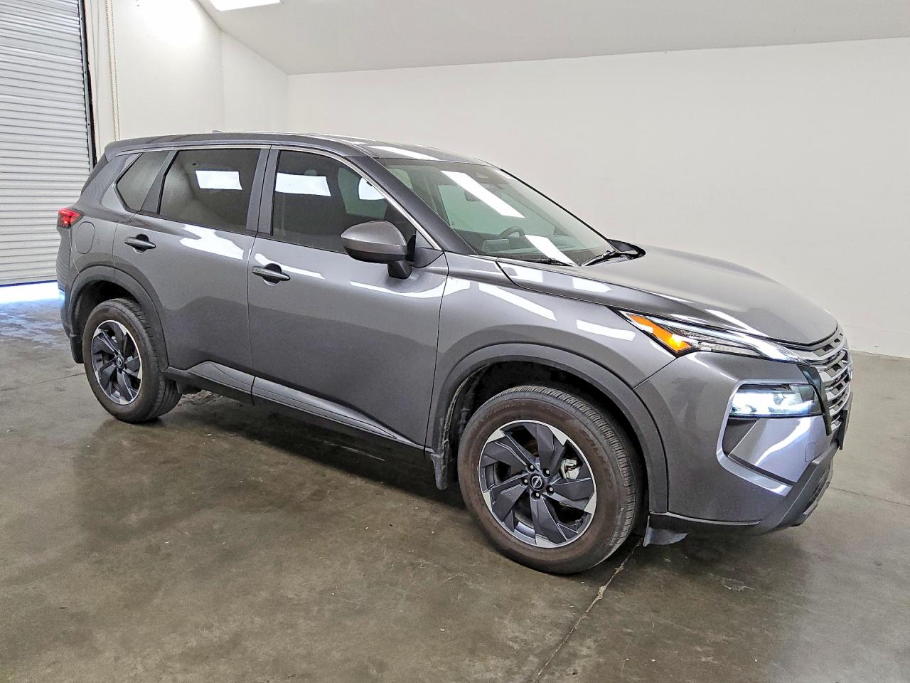 2026 NISSAN ROGUE SV — снимка 4