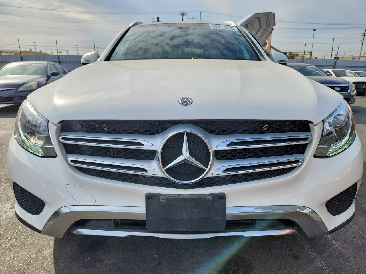 2018 MERCEDES-BENZ GLC 300 — снимка 5