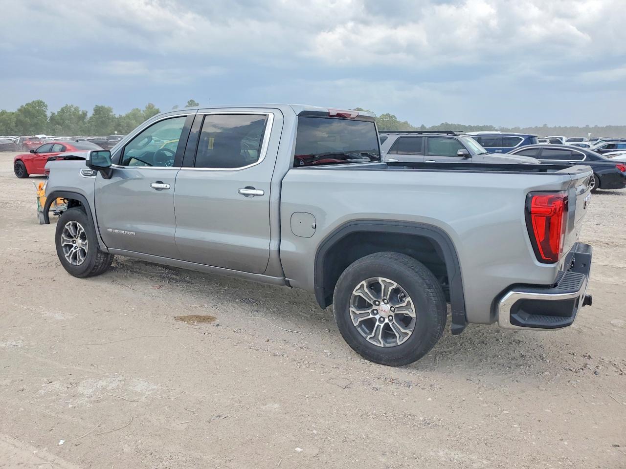 2026 GMC SIERRA C1500 SLT — снимка 2