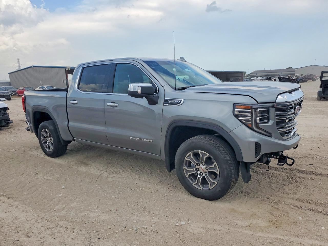 2026 GMC SIERRA C1500 SLT — снимка 4