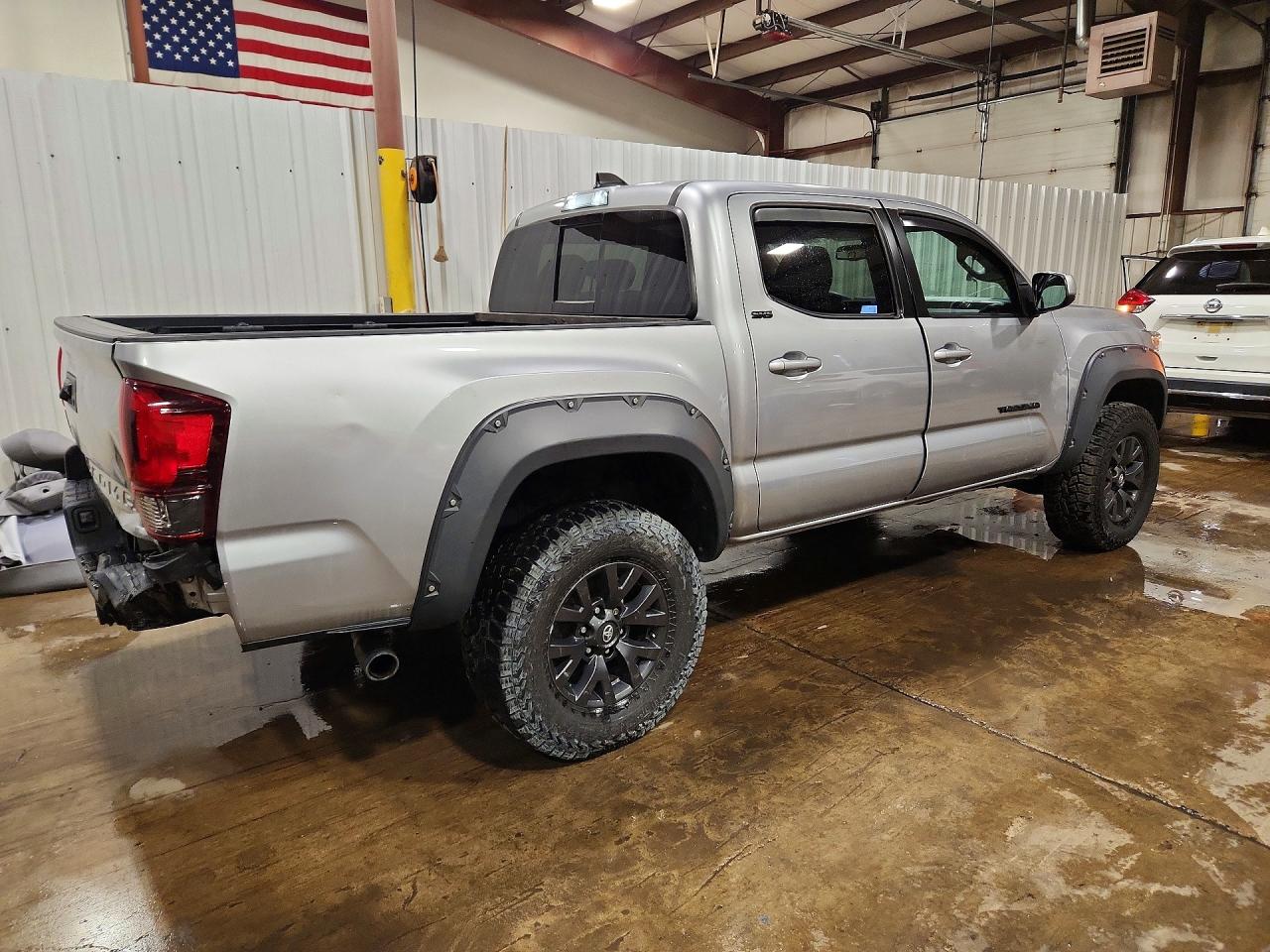2022 TOYOTA TACOMA SR5 V6 — снимка 3