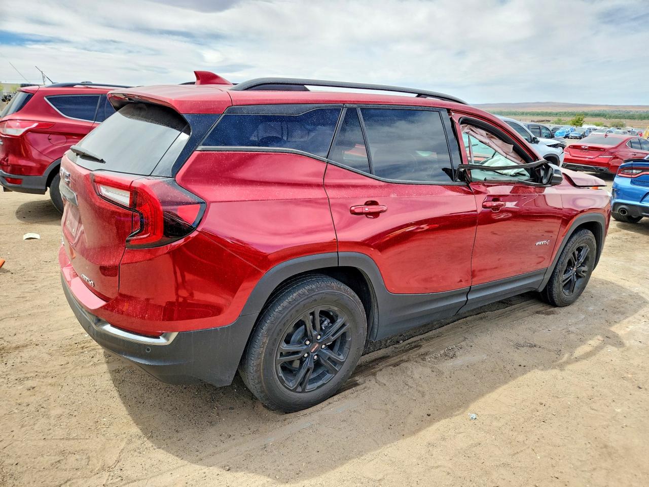2024 GMC TERRAIN AT4 — снимка 3