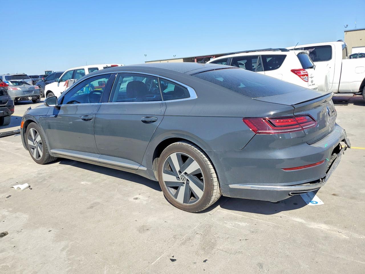 2021 VOLKSWAGEN ARTEON SE — снимка 2