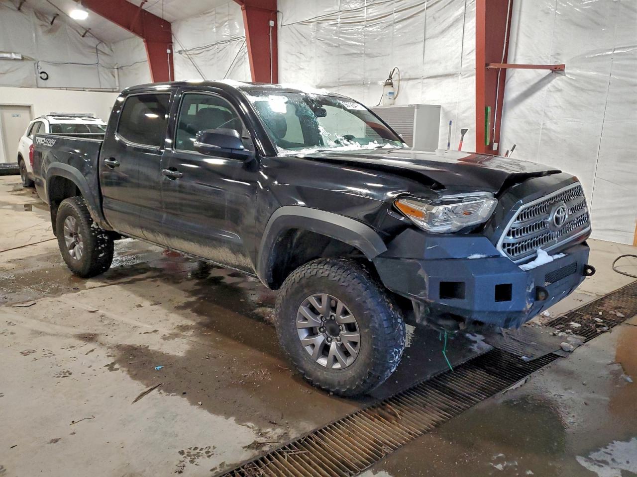 2017 TOYOTA TACOMA DOUBLE CAB — снимка 4