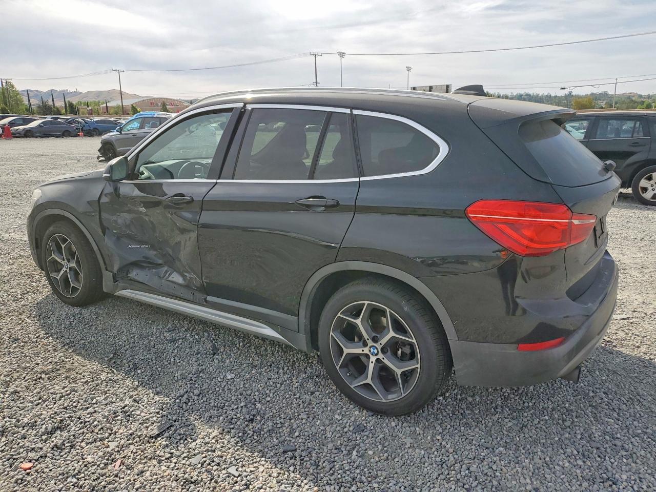 2018 BMW X1 XDRIVE28I — снимка 2