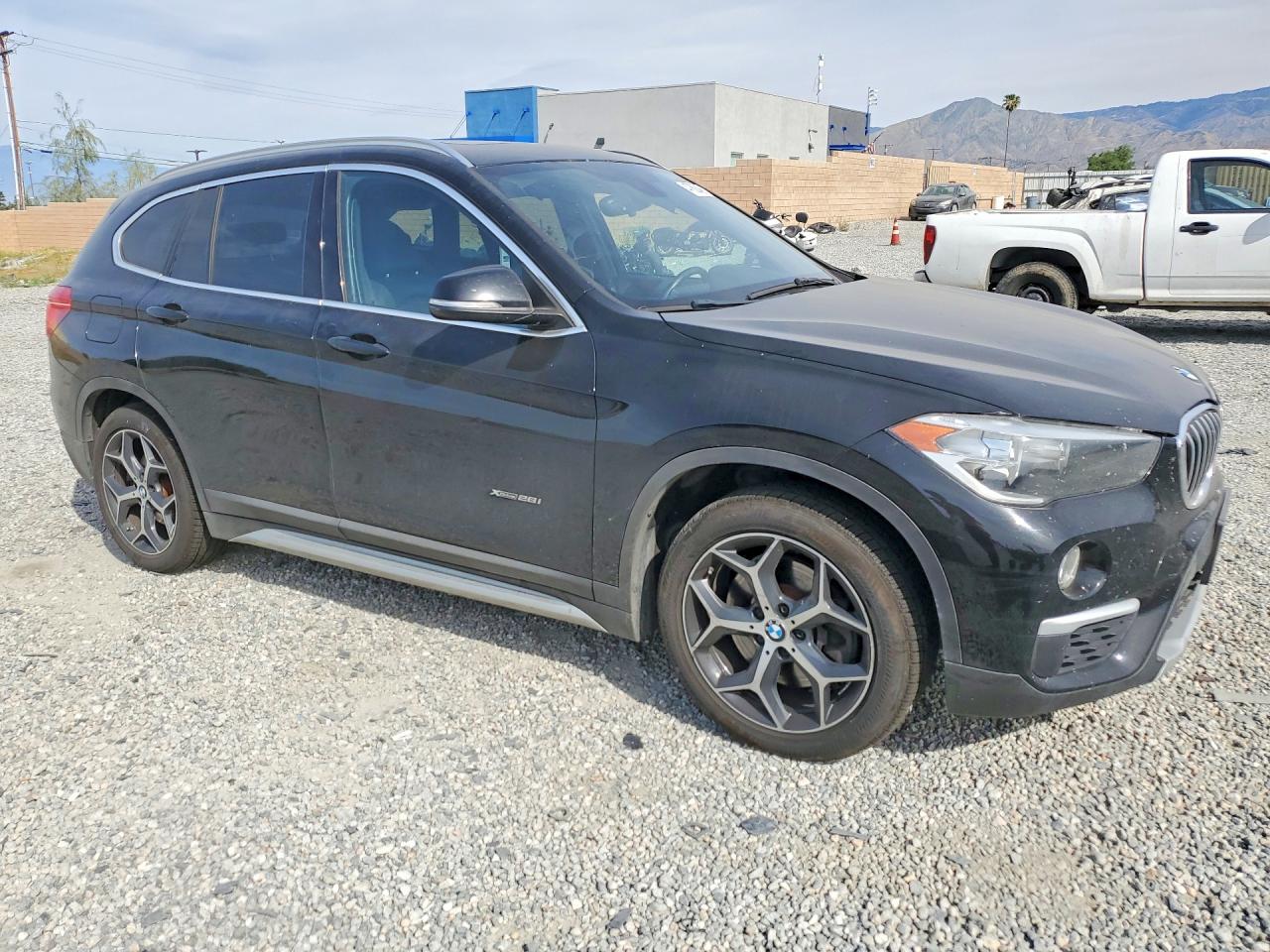 2018 BMW X1 XDRIVE28I — снимка 4