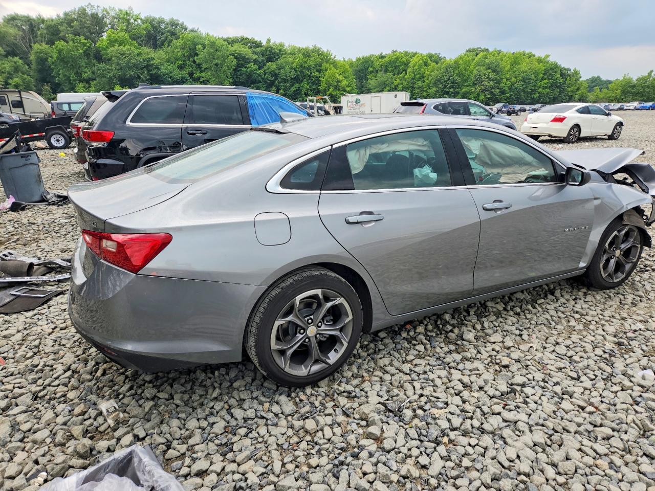 2024 CHEVROLET MALIBU LT — снимка 3