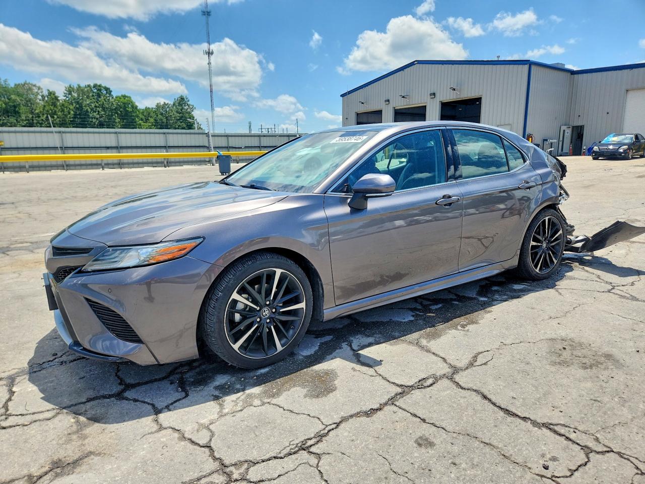 2018 TOYOTA CAMRY XSE