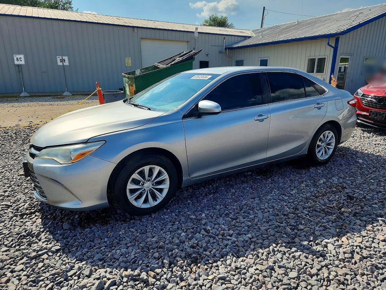 2015 TOYOTA CAMRY LE