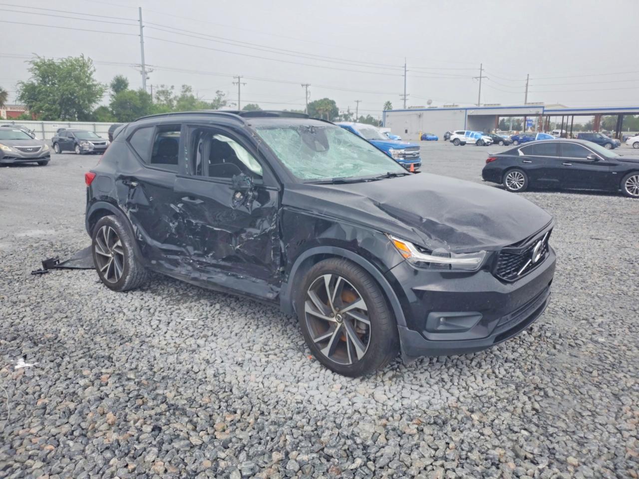 2020 VOLVO XC40 T5 R-DESIGN — снимка 4