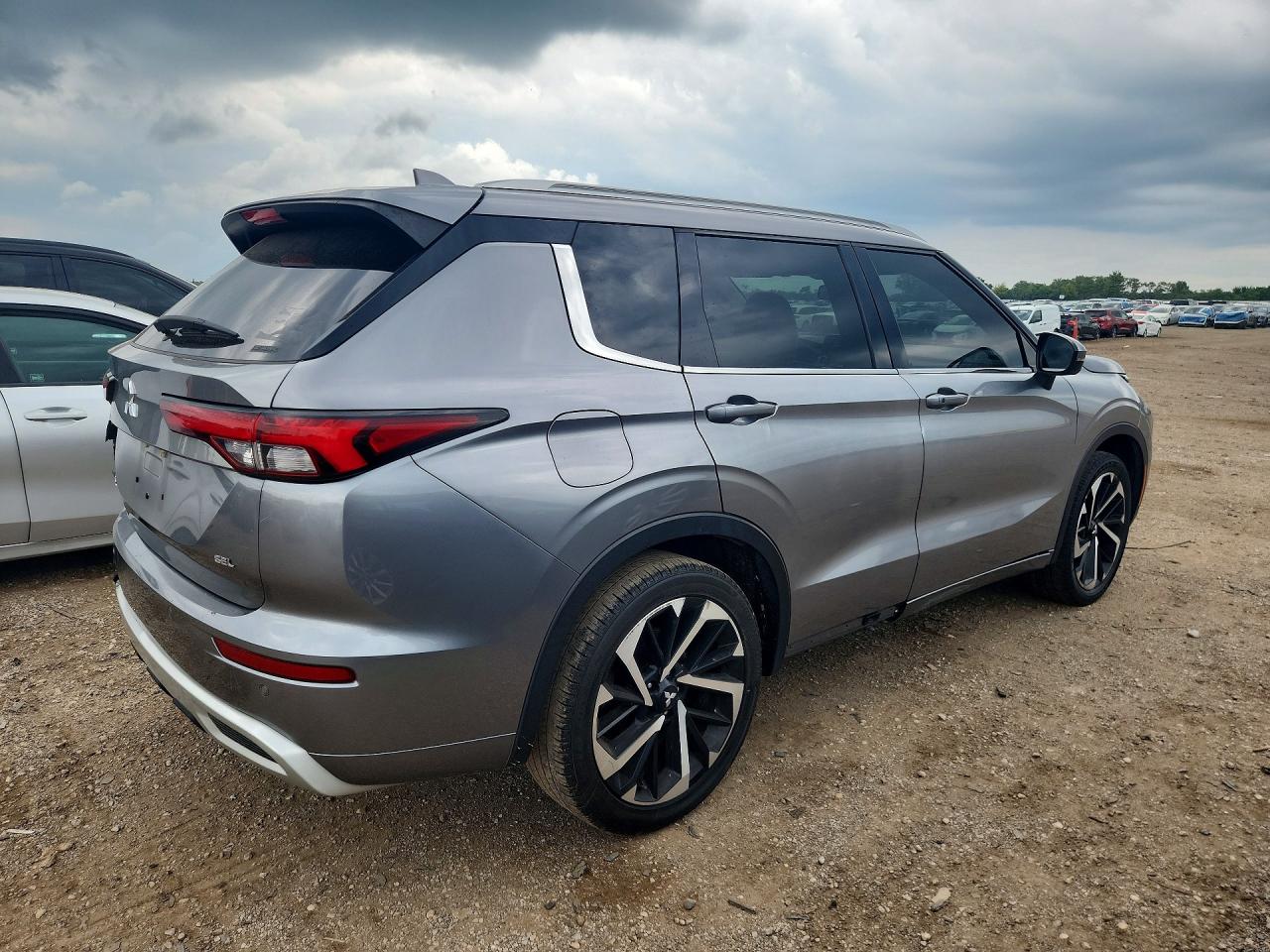 2022 MITSUBISHI OUTLANDER SEL — снимка 3