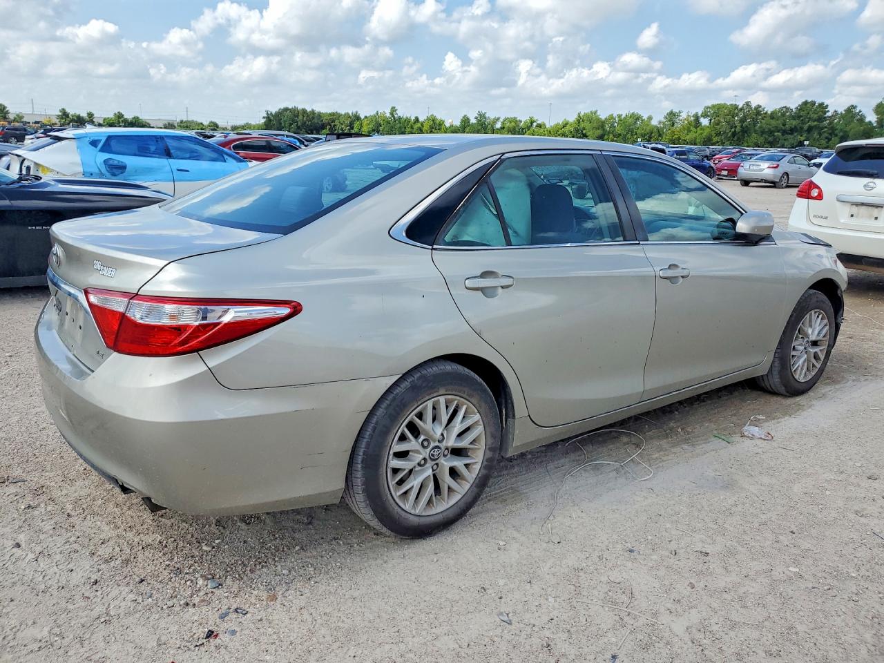 2016 TOYOTA CAMRY LE — снимка 3