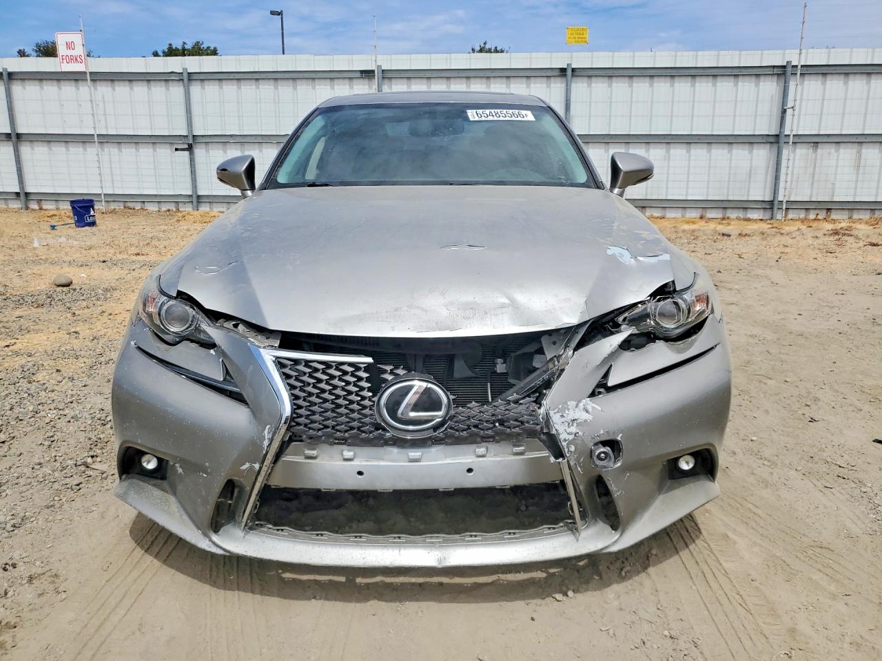 2016 LEXUS IS 200T — снимка 5