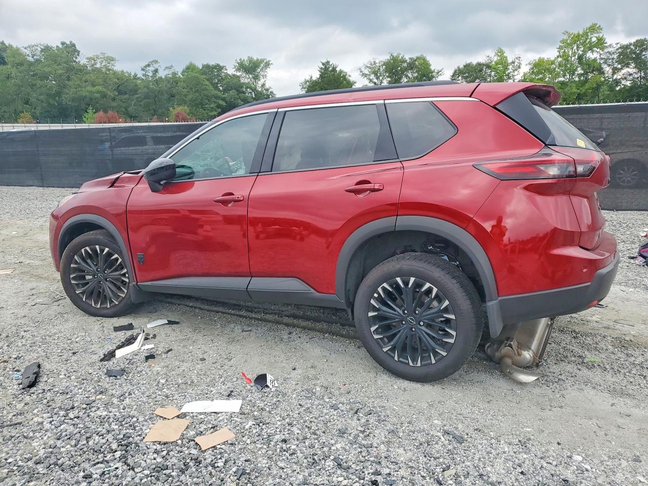 2026 NISSAN ROGUE DARK ARMOR — снимка 2
