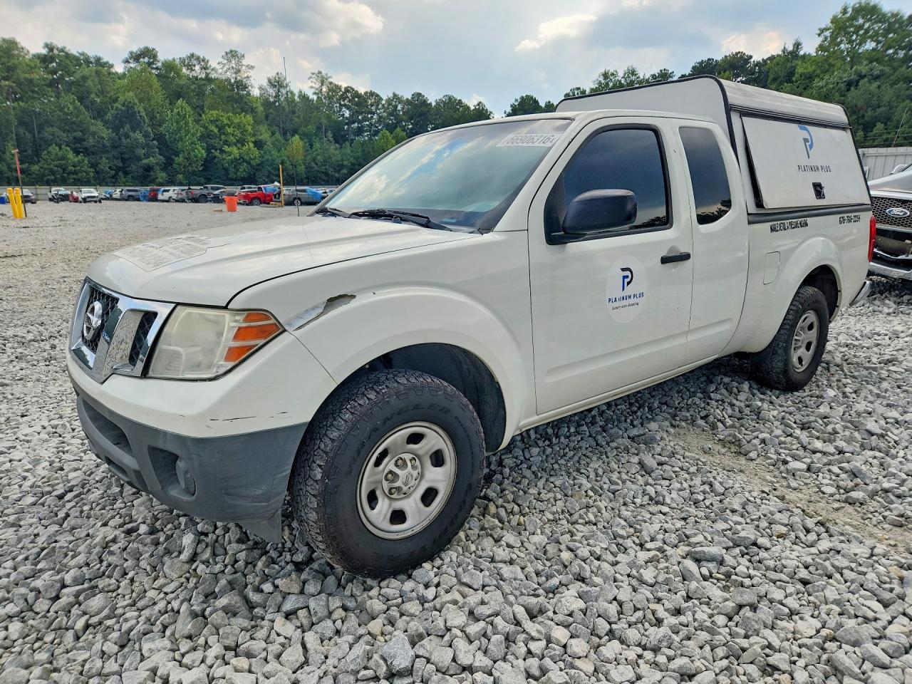 2016 NISSAN FRONTIER S