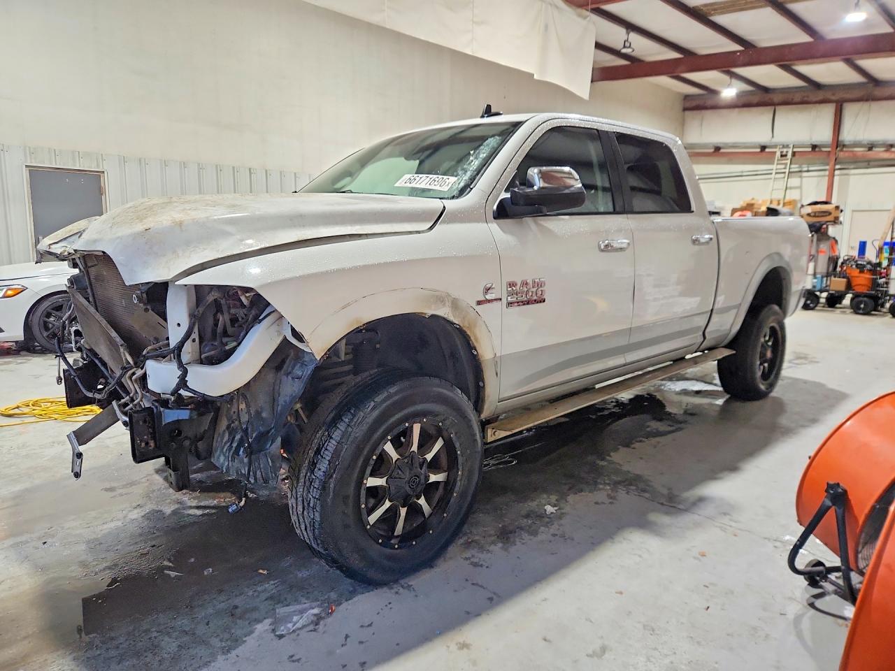 2016 RAM 2500 LARAMIE