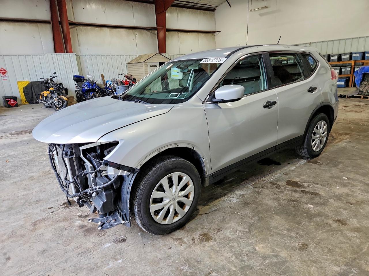 2016 NISSAN ROGUE S