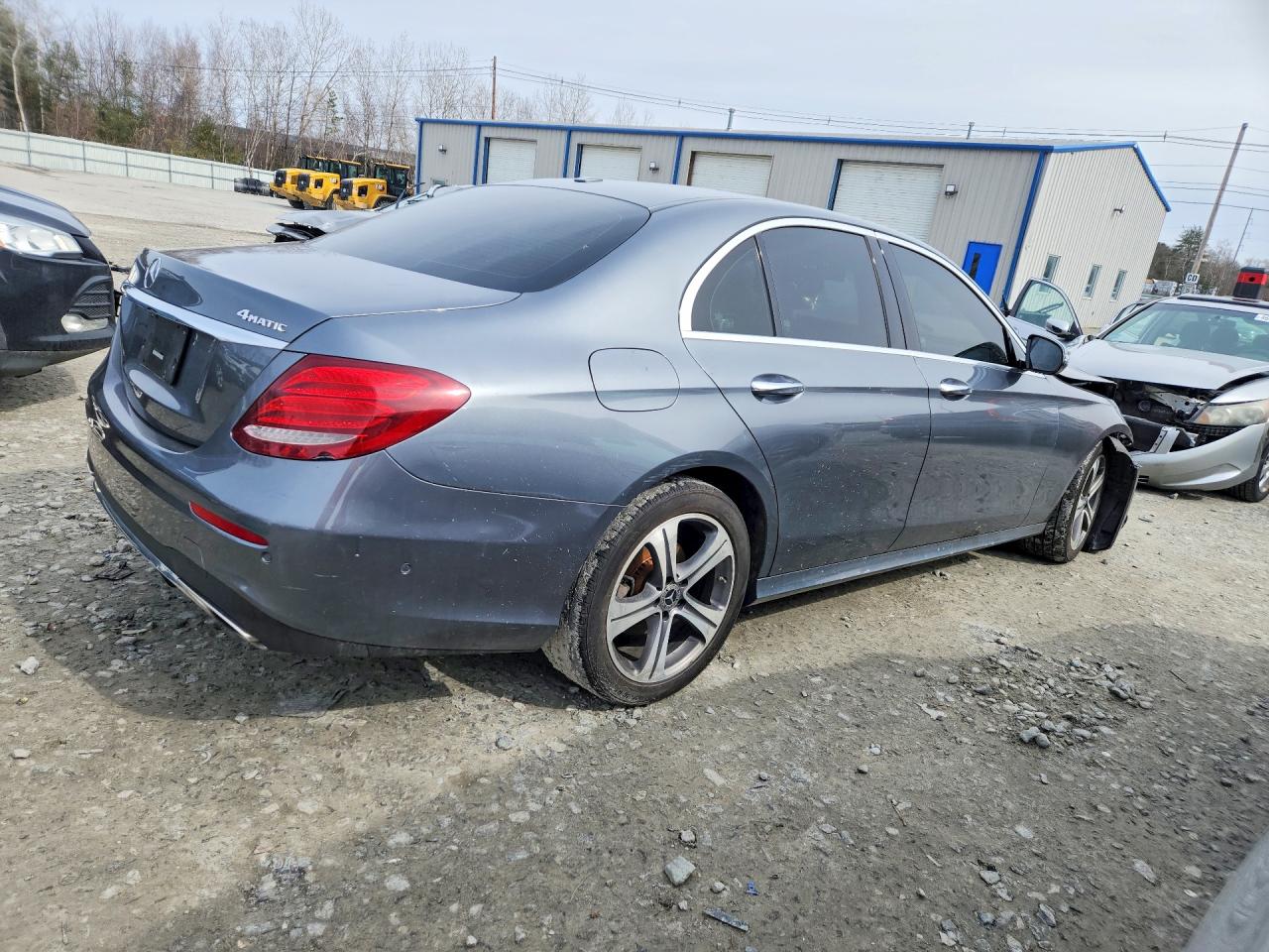 2019 MERCEDES-BENZ E 300 4MATIC — снимка 3