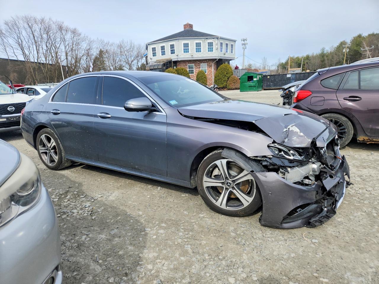 2019 MERCEDES-BENZ E 300 4MATIC — снимка 4