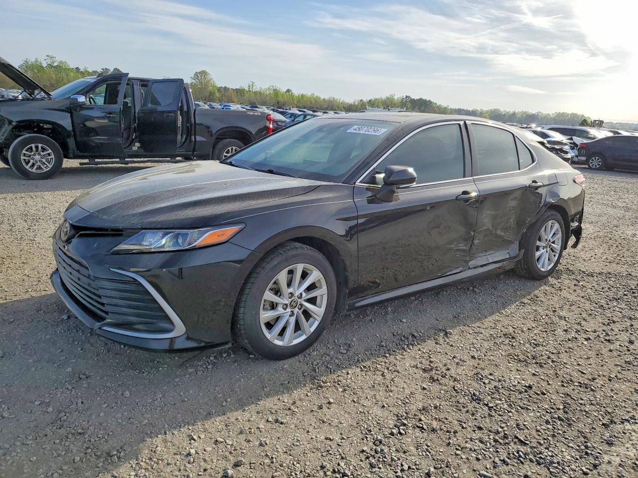 2021 TOYOTA CAMRY LE