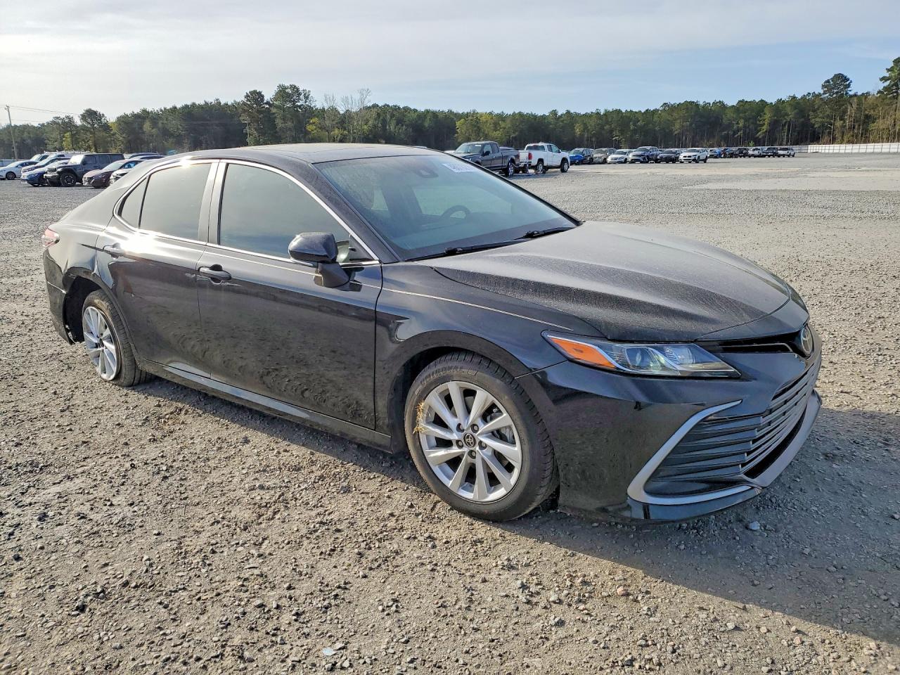 2021 TOYOTA CAMRY LE — снимка 4