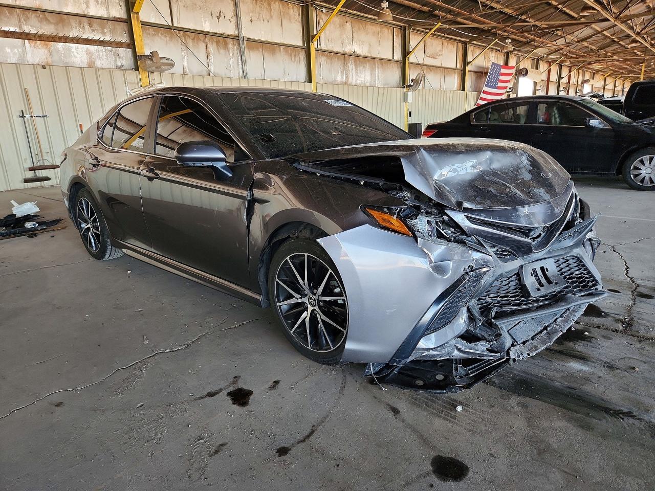 2024 TOYOTA CAMRY SE — снимка 4