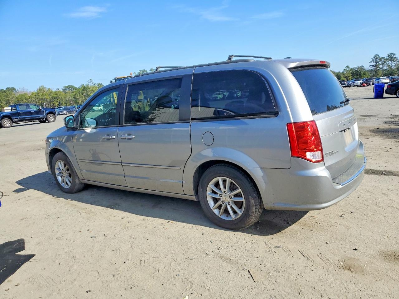 2016 DODGE CARAVAN SXT — снимка 2