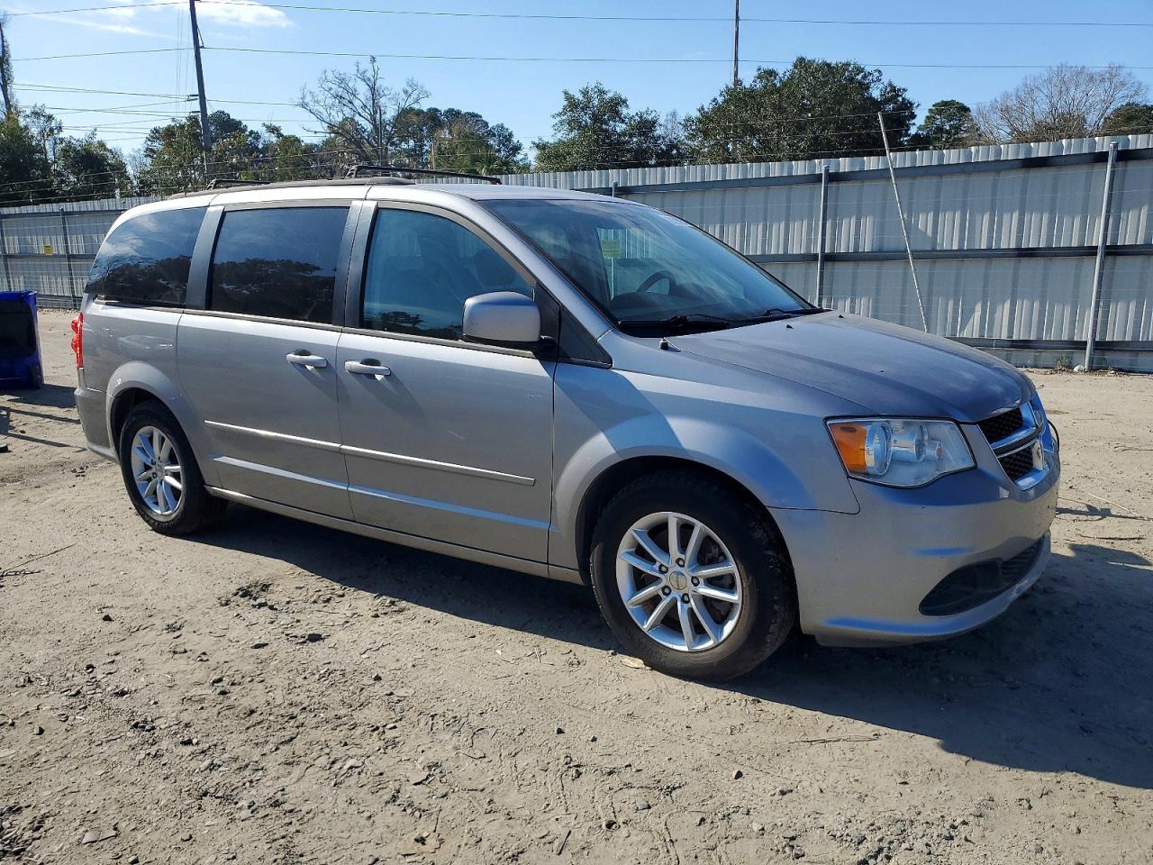 2016 DODGE CARAVAN SXT — снимка 4