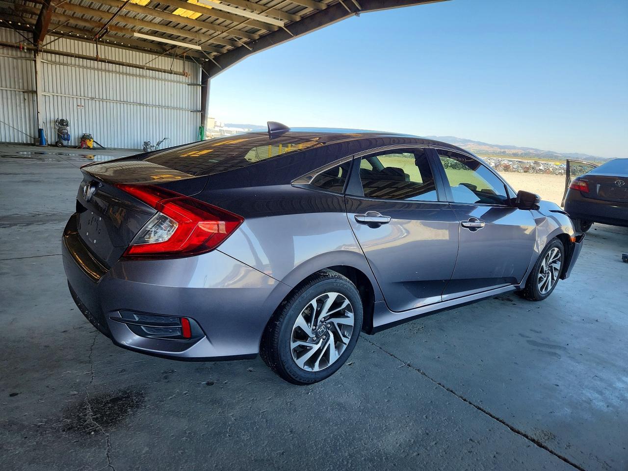 2017 HONDA CIVIC EX — снимка 3