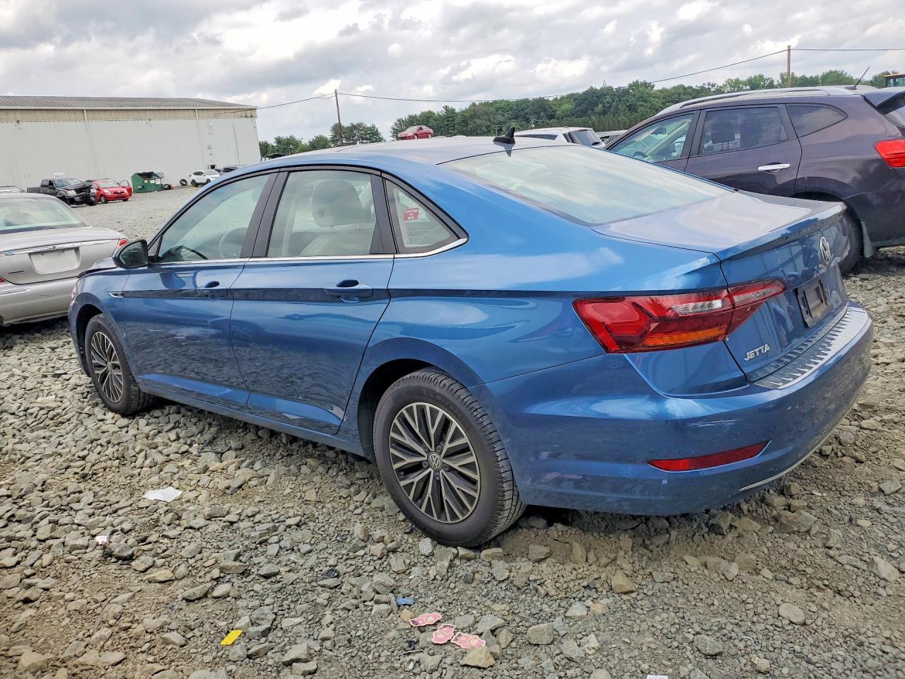 2019 VOLKSWAGEN JETTA SEL — снимка 2