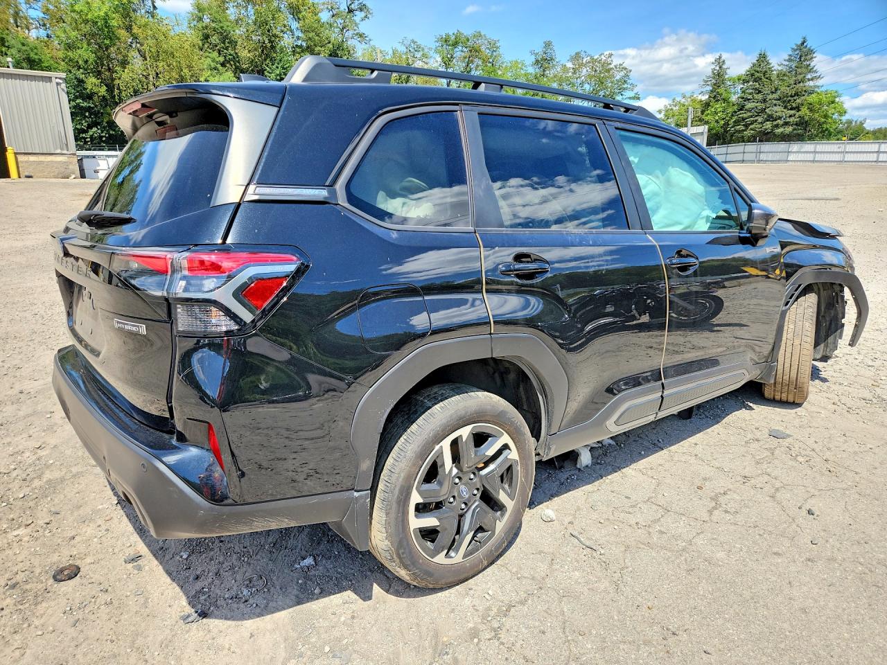 2025 SUBARU FORESTER LIMITED — снимка 3