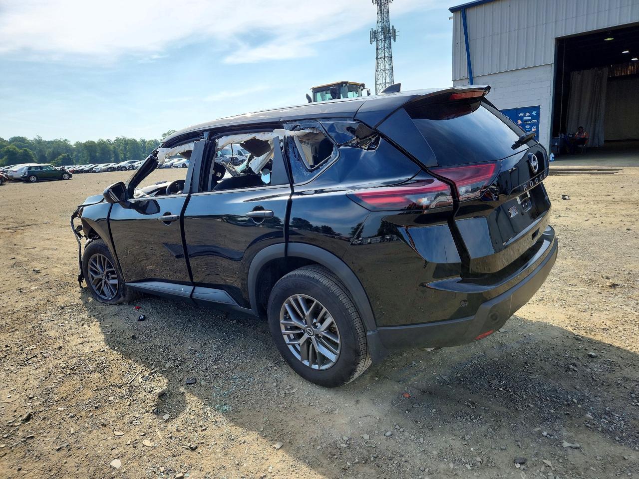 2026 NISSAN ROGUE S — снимка 2