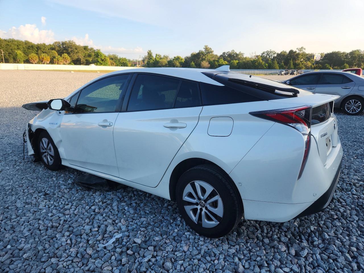 2018 TOYOTA PRIUS TWO — снимка 2