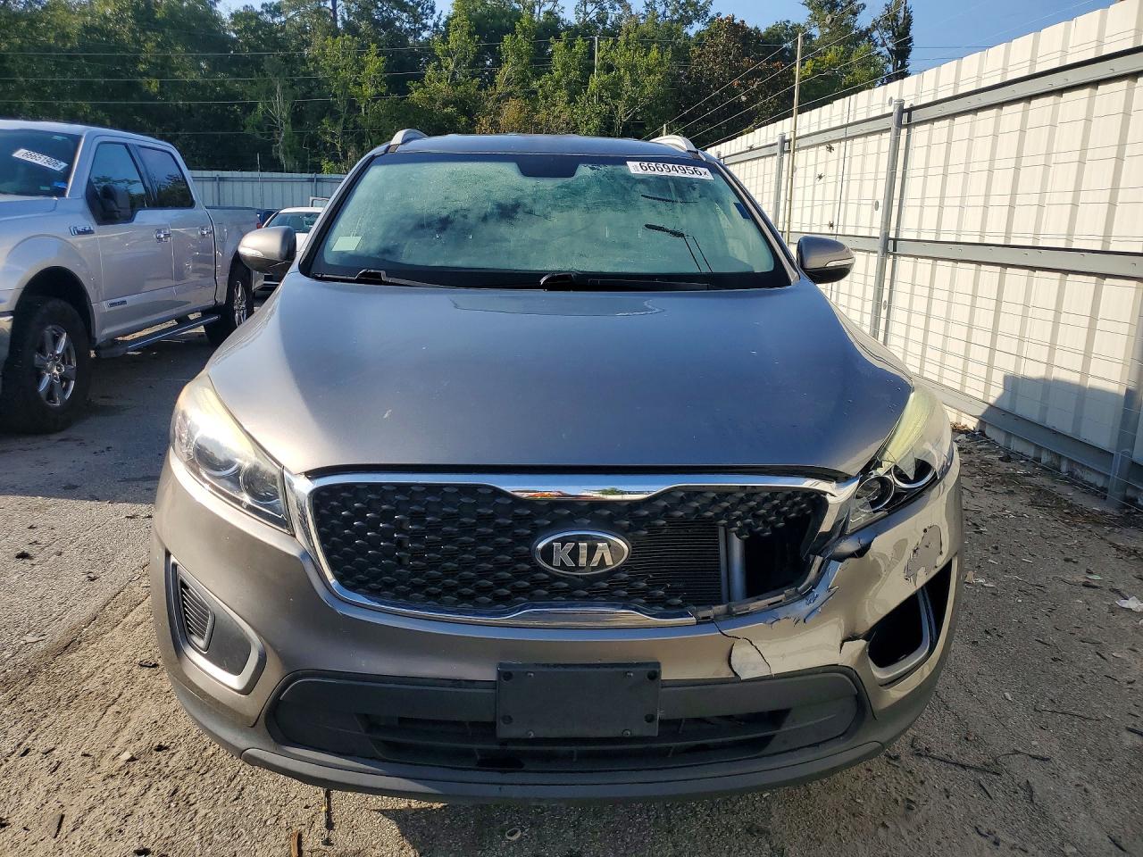 2016 KIA SORENTO LX — снимка 5