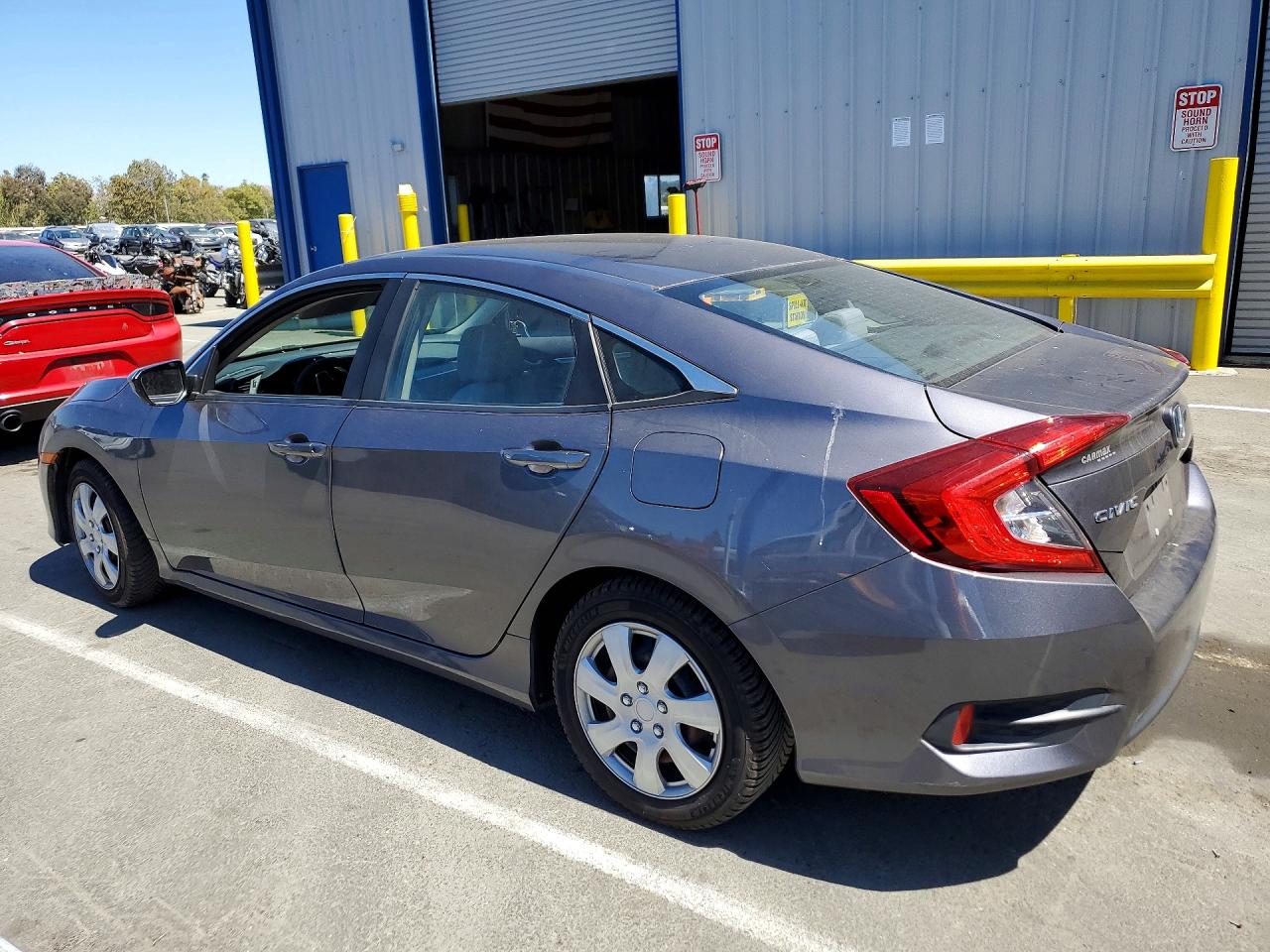 2016 HONDA CIVIC LX — снимка 2