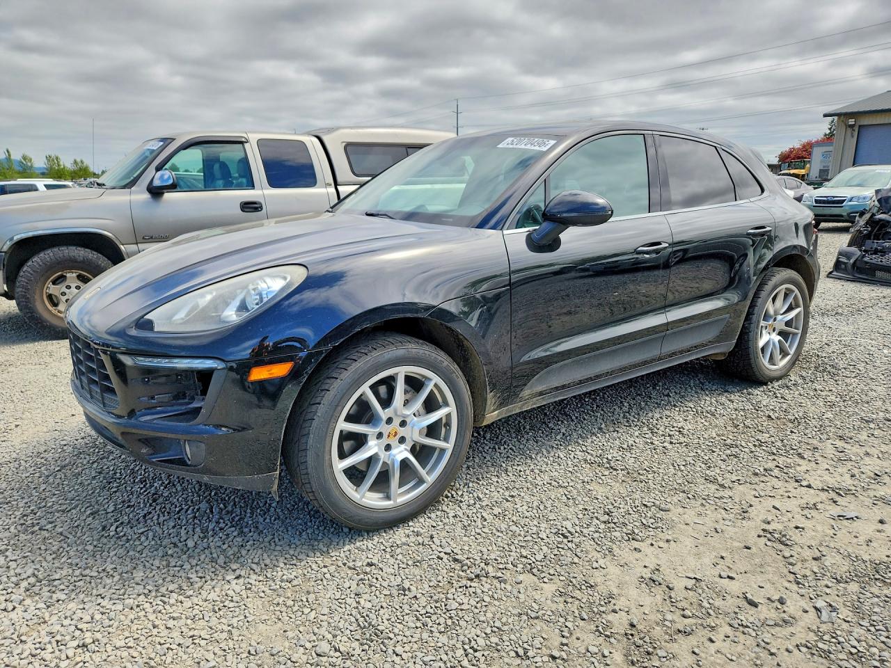 2016 PORSCHE MACAN S