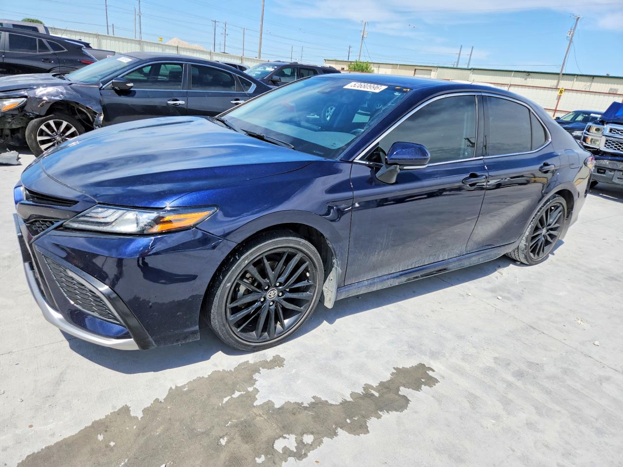 2022 TOYOTA CAMRY XSE