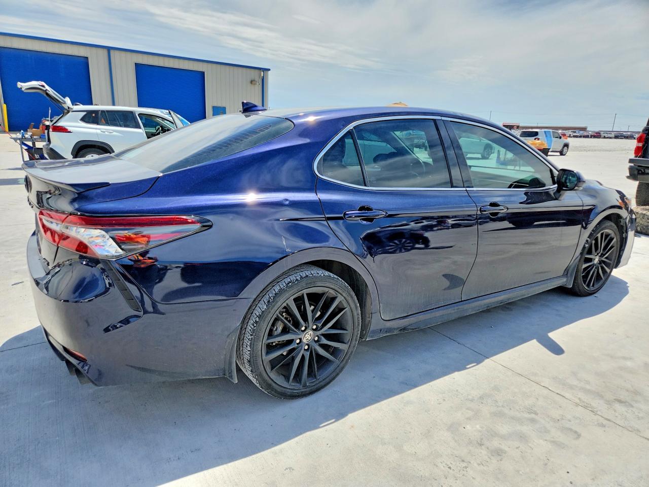 2022 TOYOTA CAMRY XSE — снимка 3