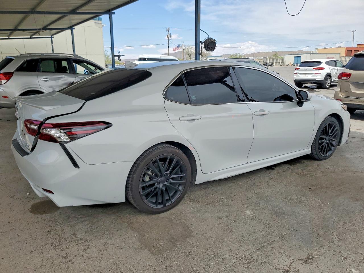 2022 TOYOTA CAMRY XSE — снимка 3