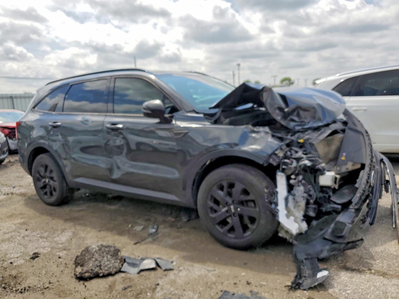 2021 KIA SORENTO S — снимка 4