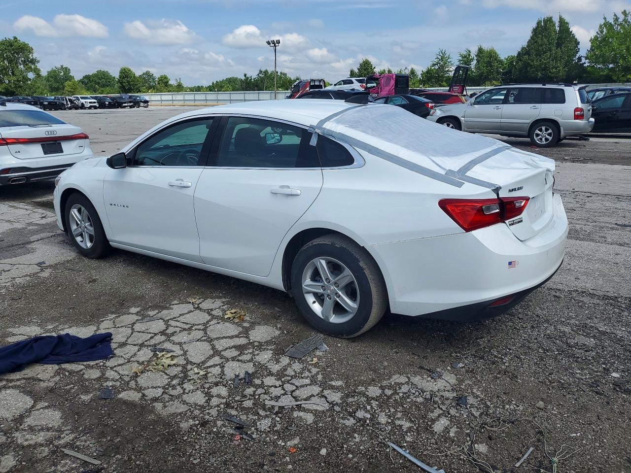 2024 CHEVROLET MALIBU LS — снимка 2
