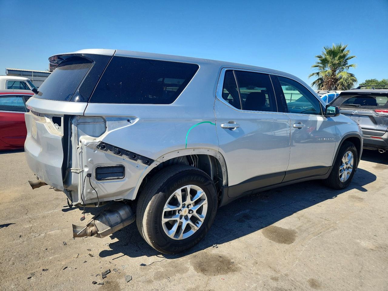 2019 CHEVROLET TRAVERSE LS — снимка 3