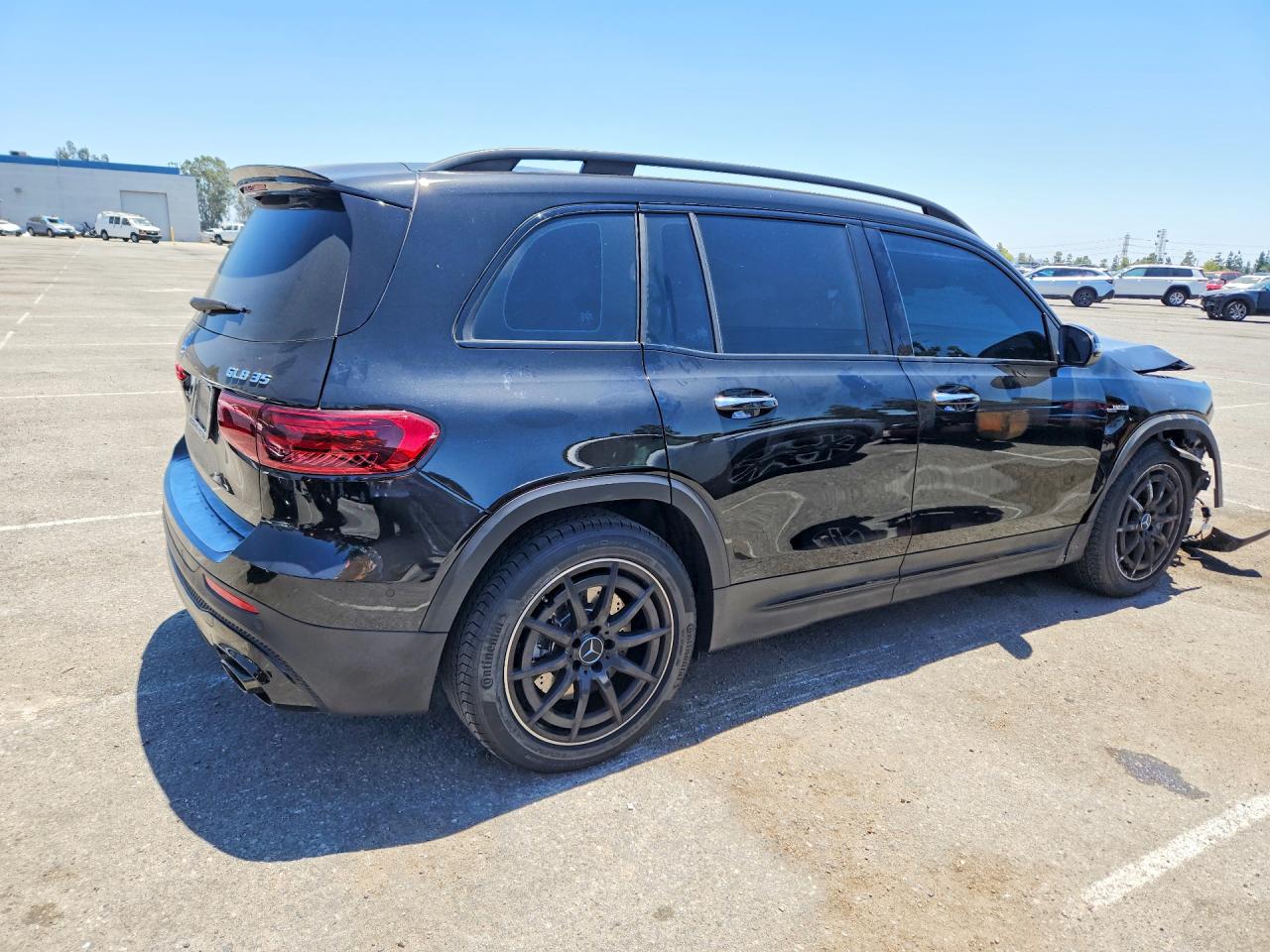 2025 MERCEDES-BENZ GLB AMG 35 4MATIC — снимка 3